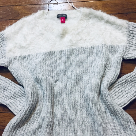 VINCE CAMUTO Sweater, Elegant.Like new. - Picture 2 of 8
